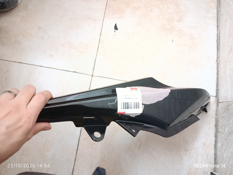 فلاپ زیر زین مشکی مگلی 200