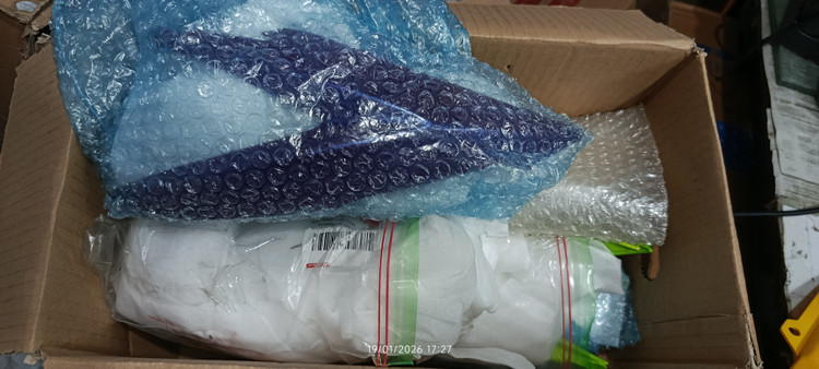 فلاپ موشکی بغل چراغ موتور زونتس بنفش